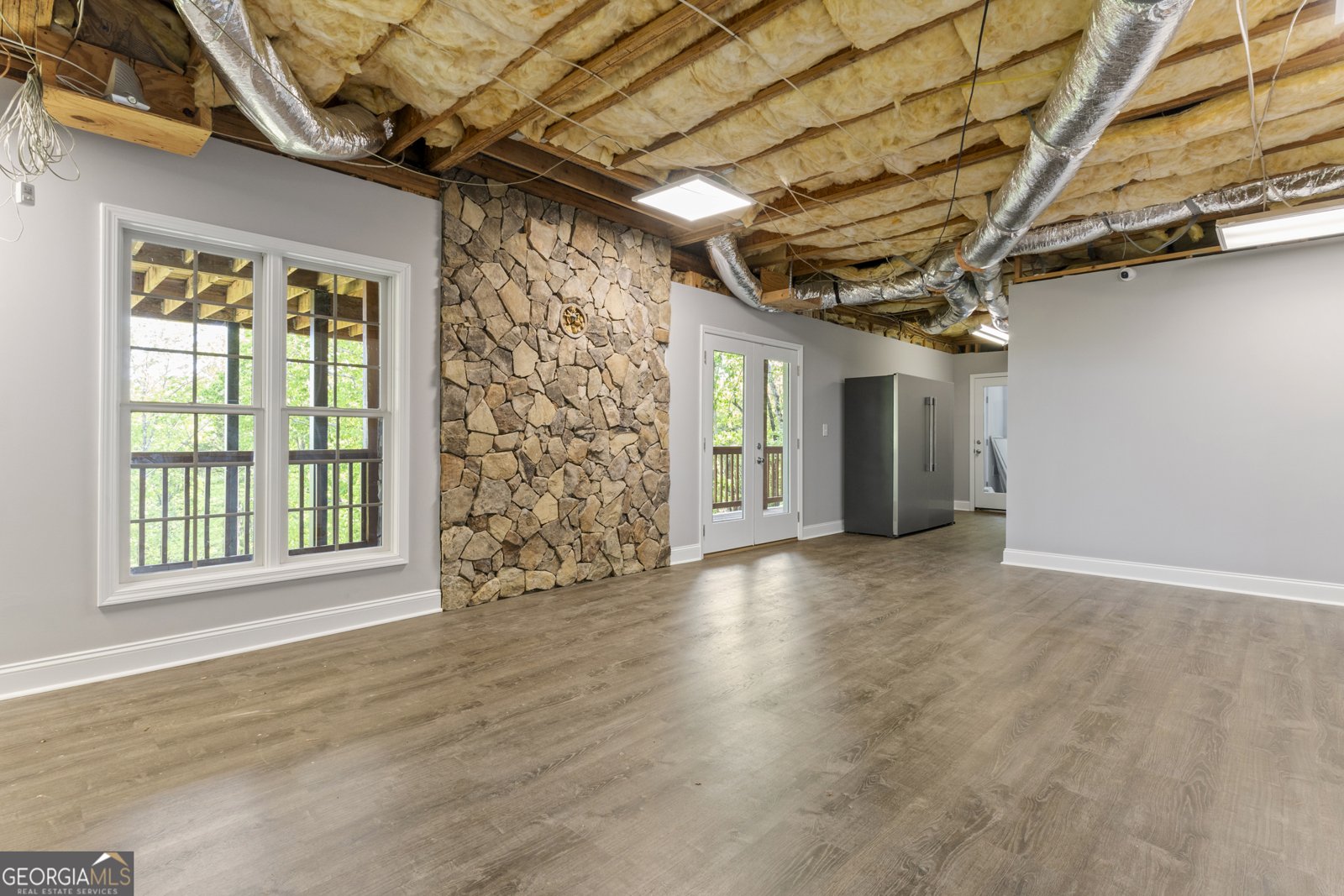 265 Lynda Lane Cleveland - 69