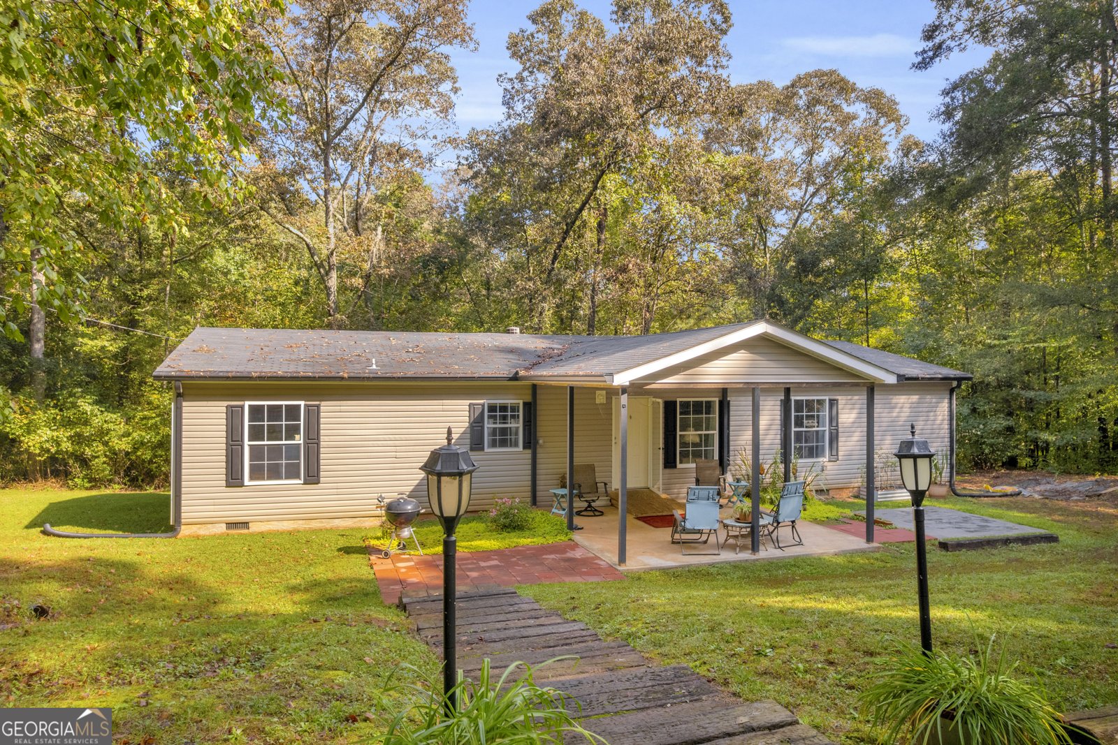 126 Old Indian Trail Road Jefferson - 1