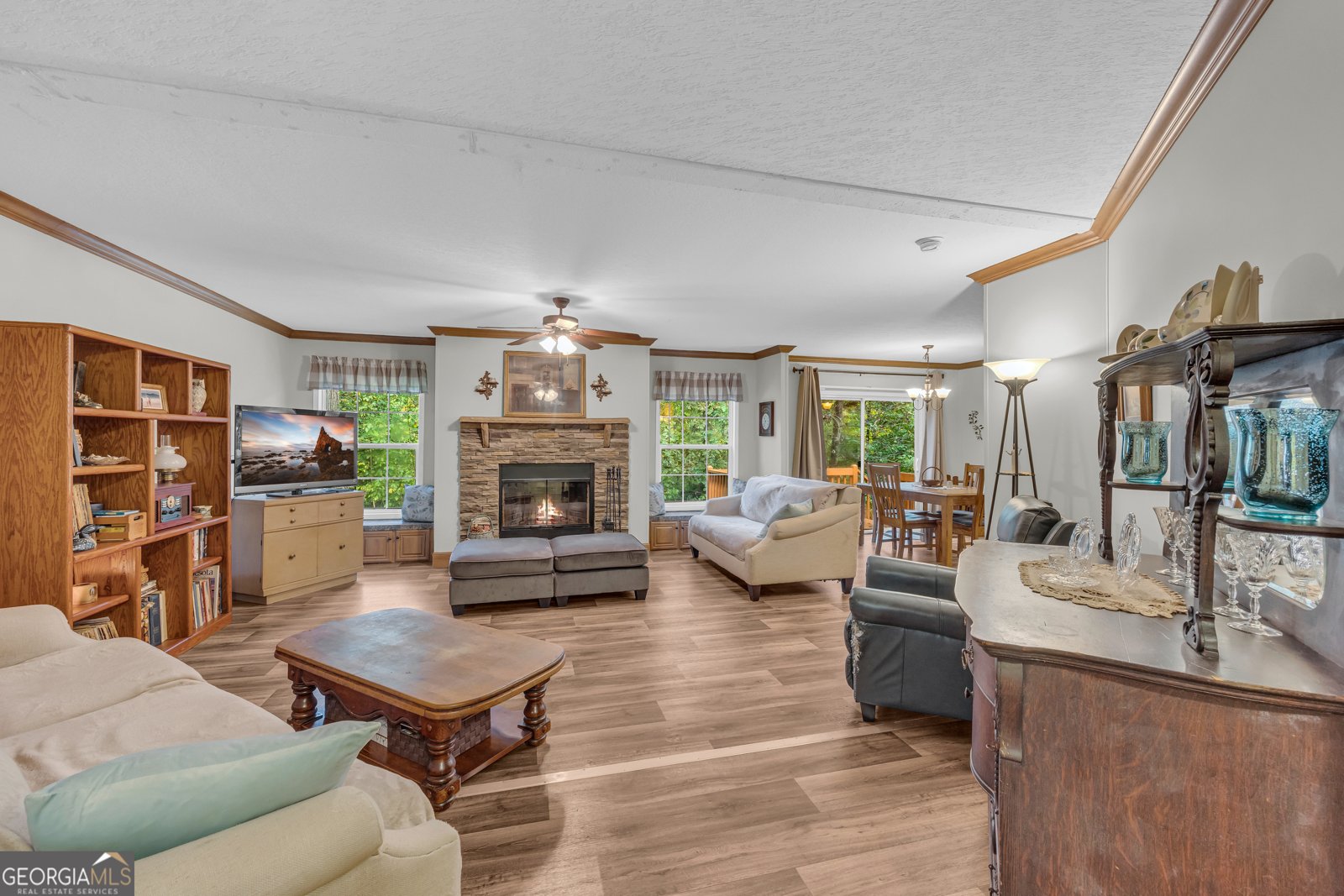 126 Old Indian Trail Road Jefferson - 3