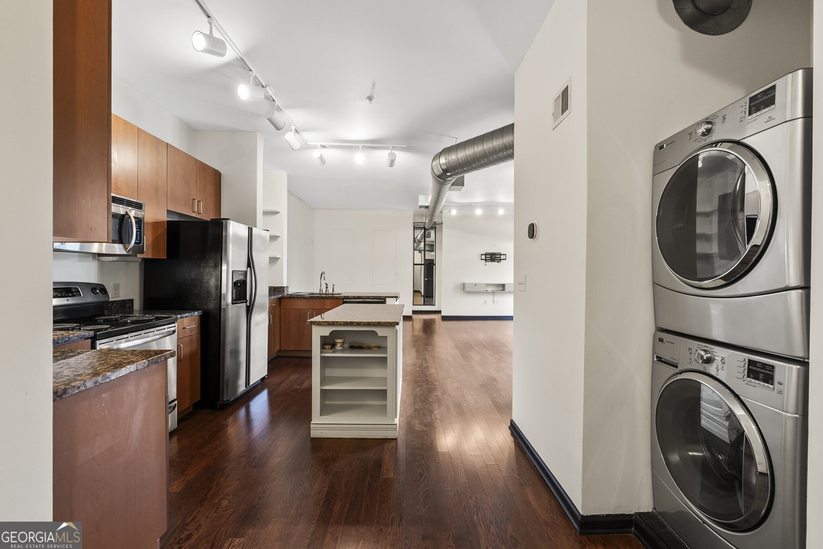 5300 Peachtree Road Atlanta - 2