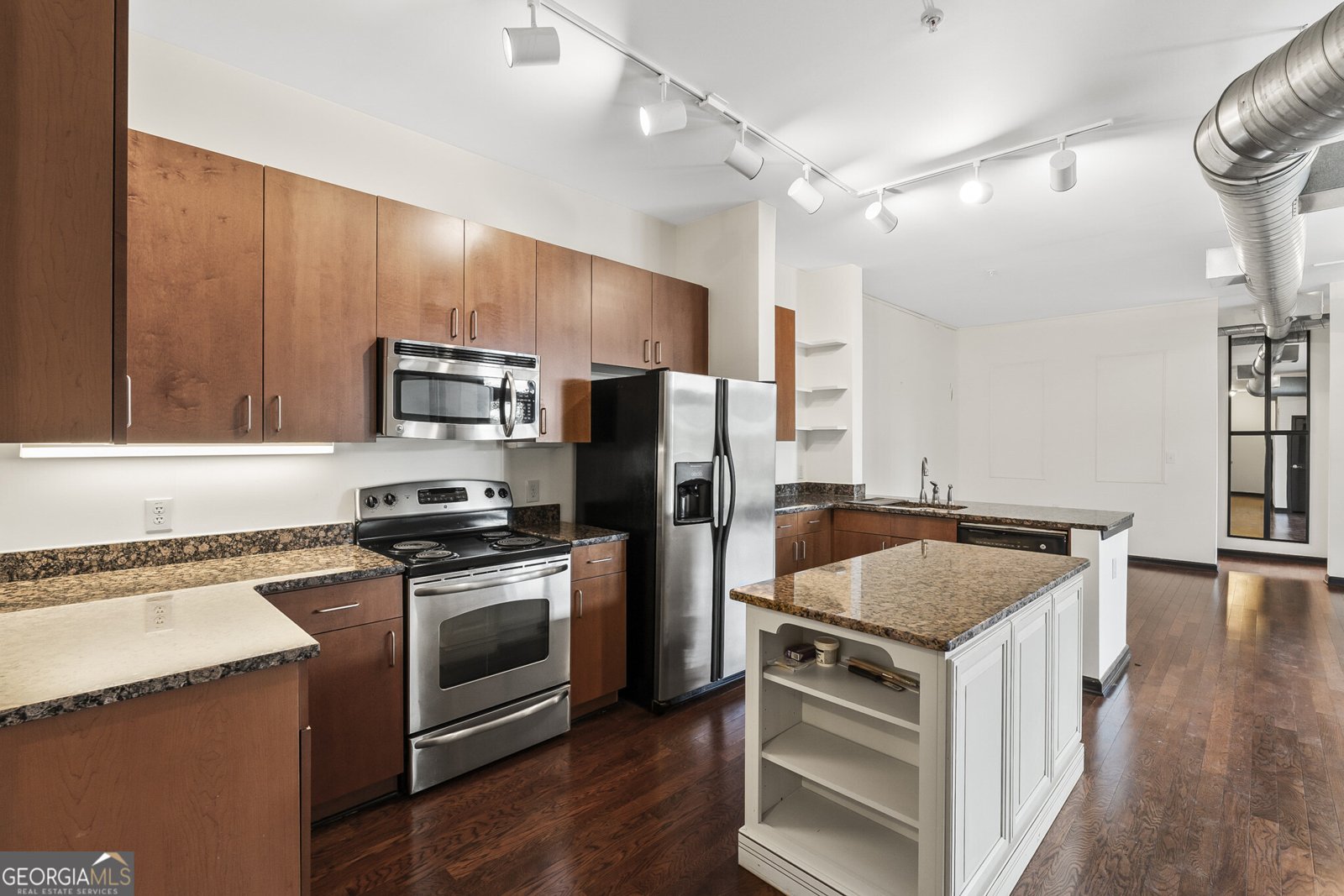 5300 Peachtree Road Atlanta - 3
