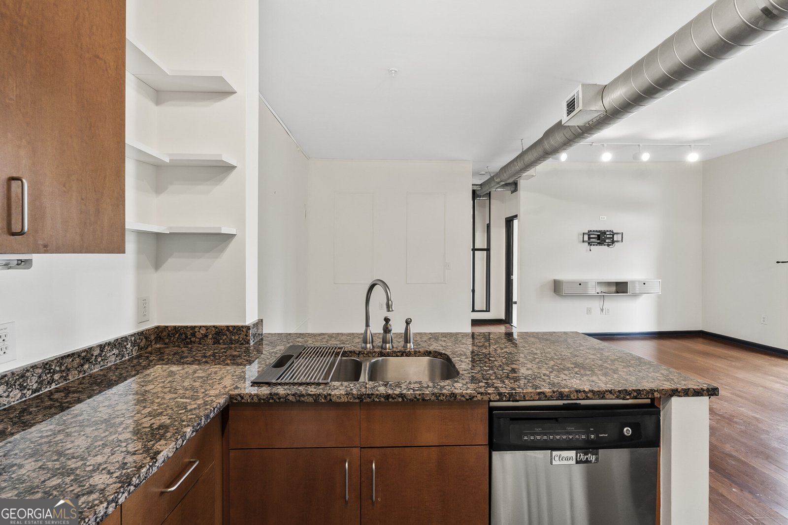 5300 Peachtree Road Atlanta - 6