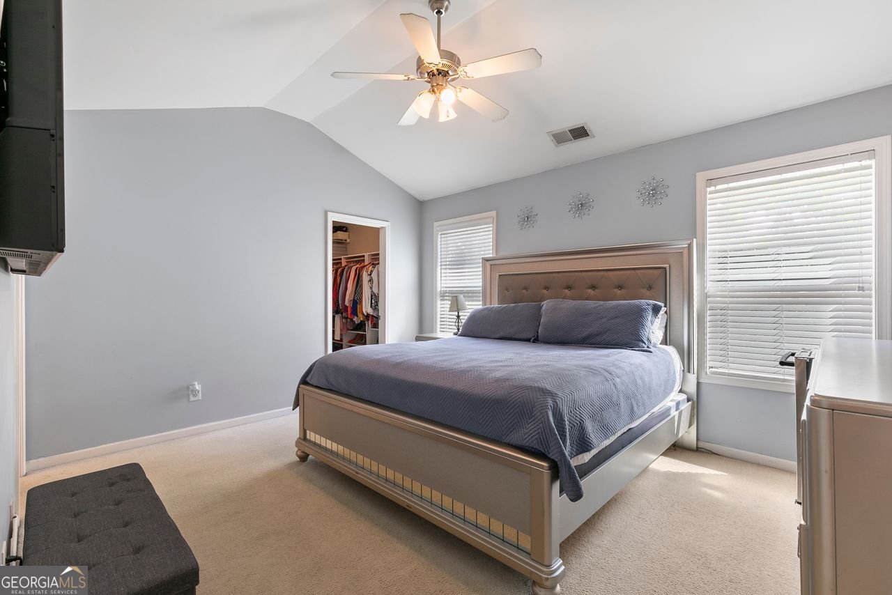 2555 FLAT SHOALS Road Atlanta - 13