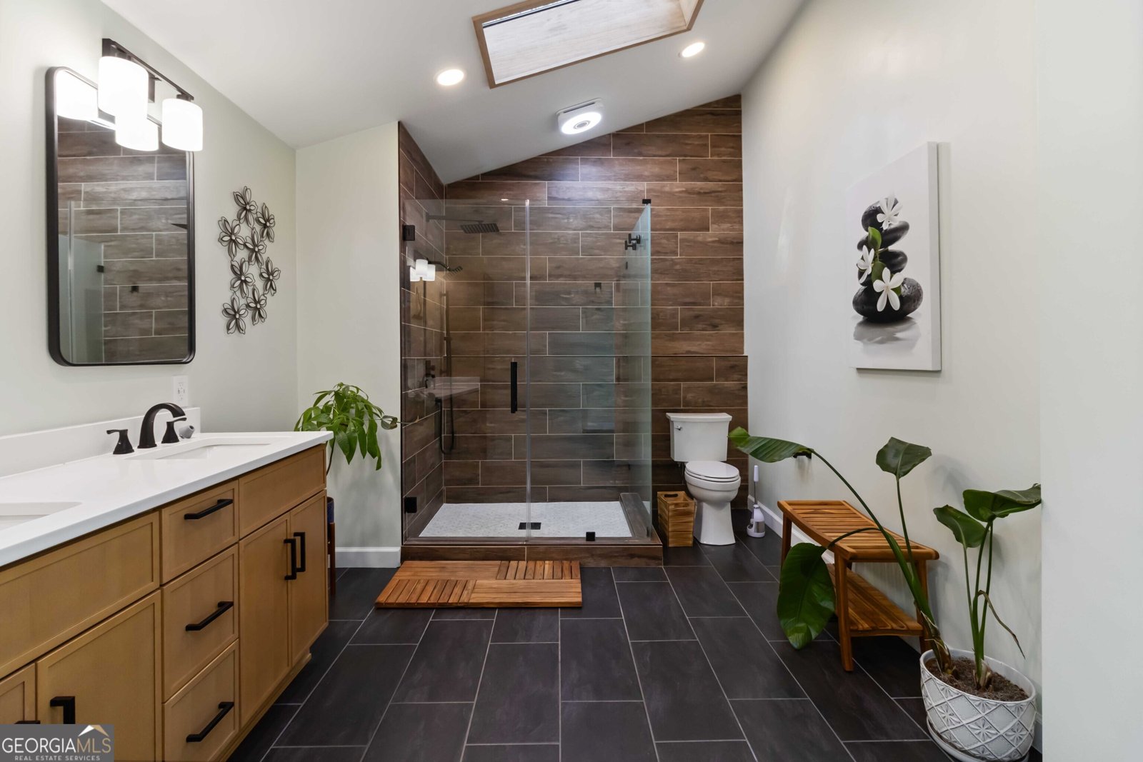 8515 Lake Drive Snellville - 44