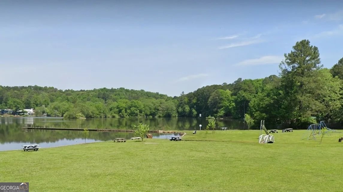 8515 Lake Drive Snellville - 59