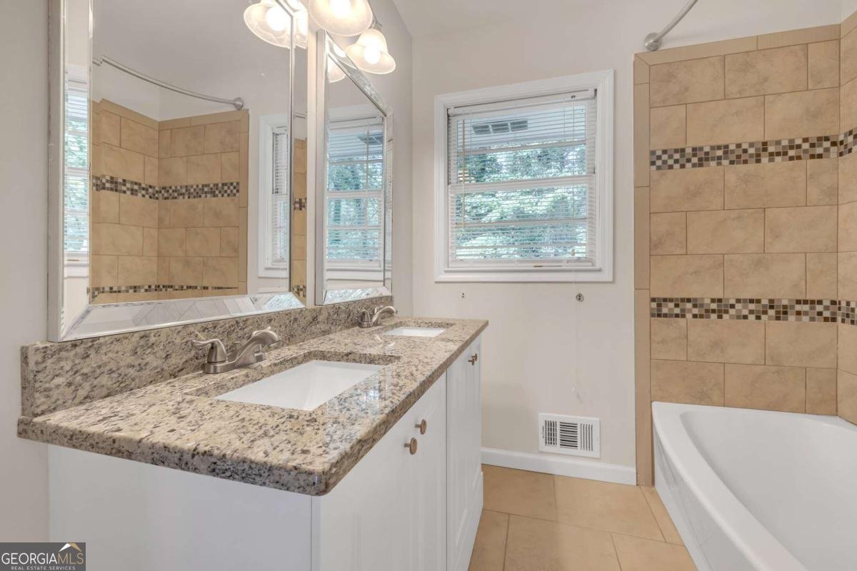 2383 Edgewater Drive Atlanta - 15