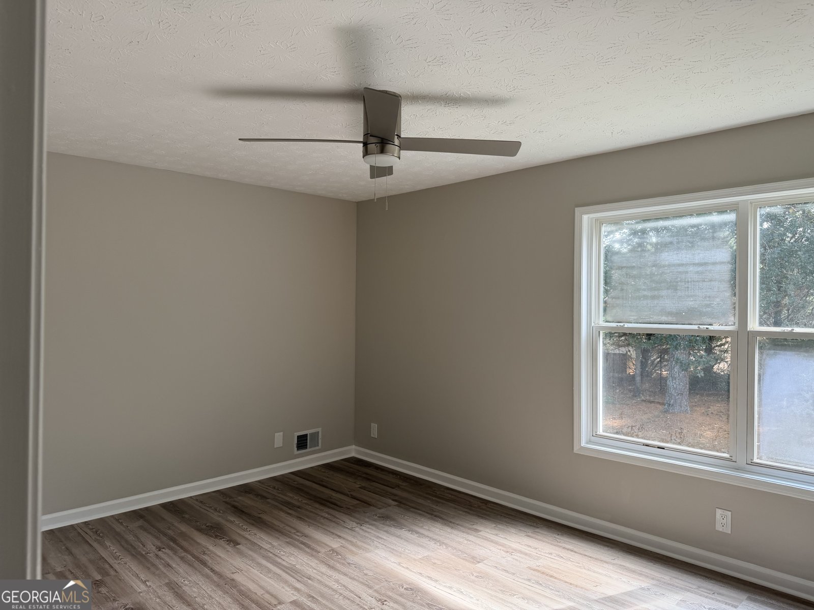 241 Summer Pond Trail Lawrenceville - 13