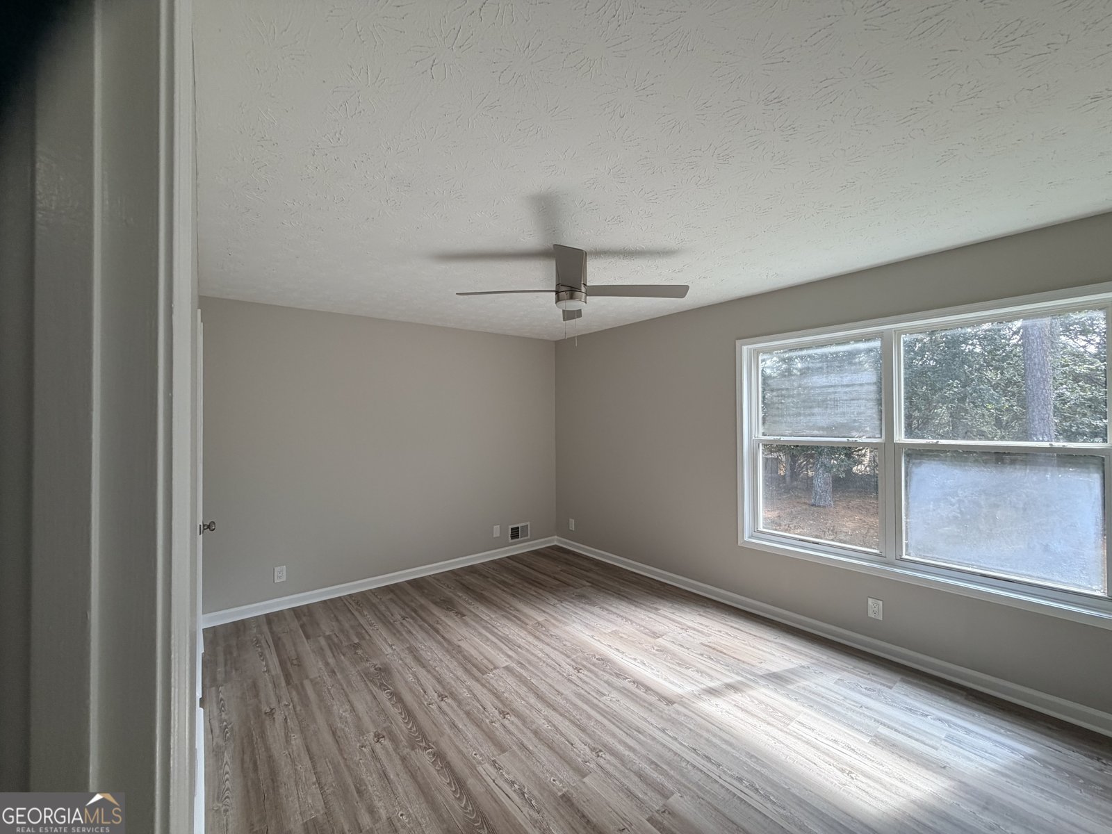 241 Summer Pond Trail Lawrenceville - 15