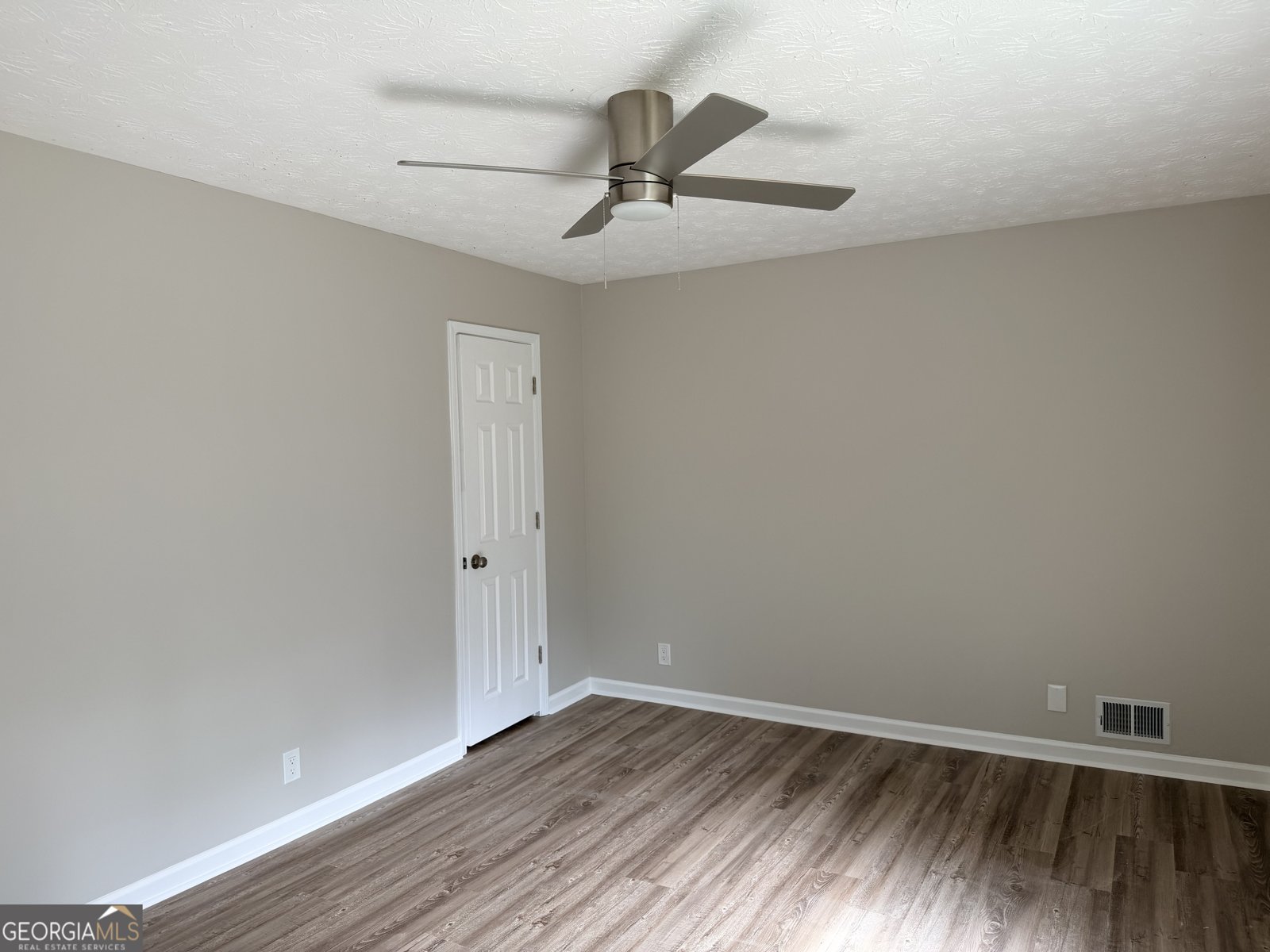 241 Summer Pond Trail Lawrenceville - 18