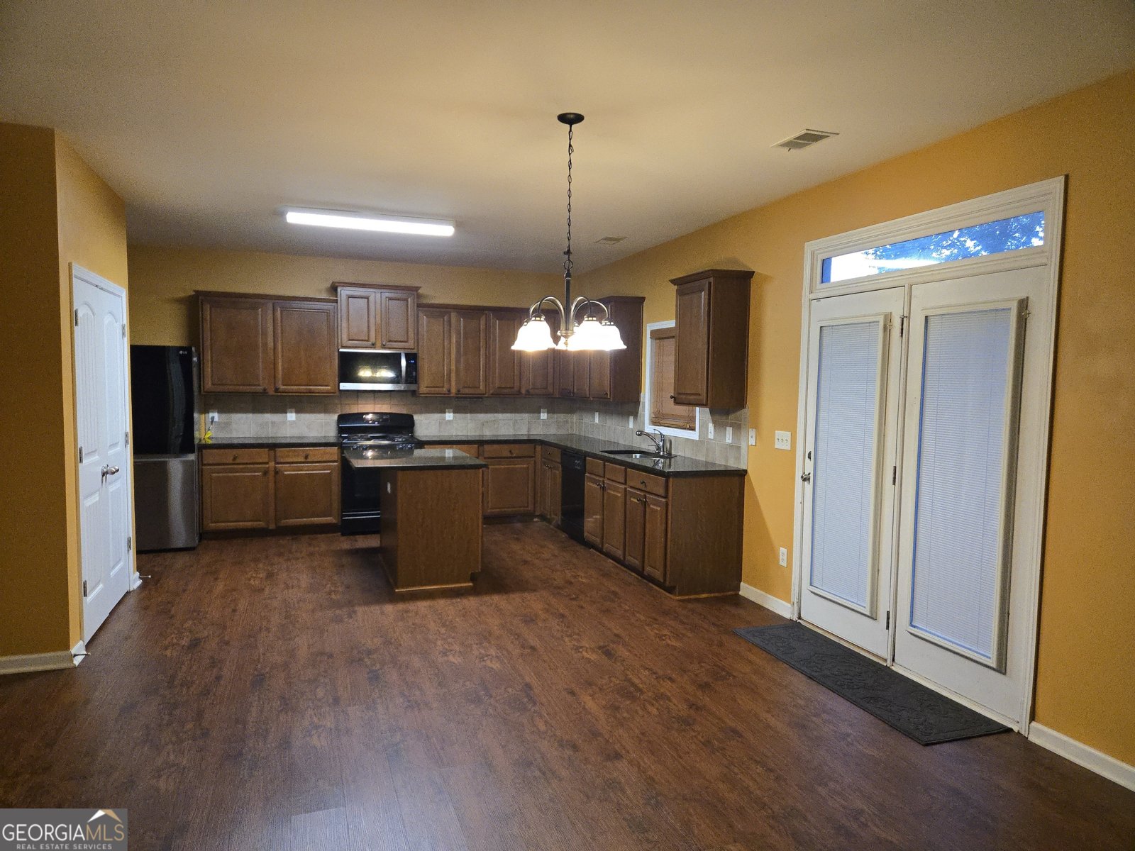 4613 Irish Red Court Union City - 12