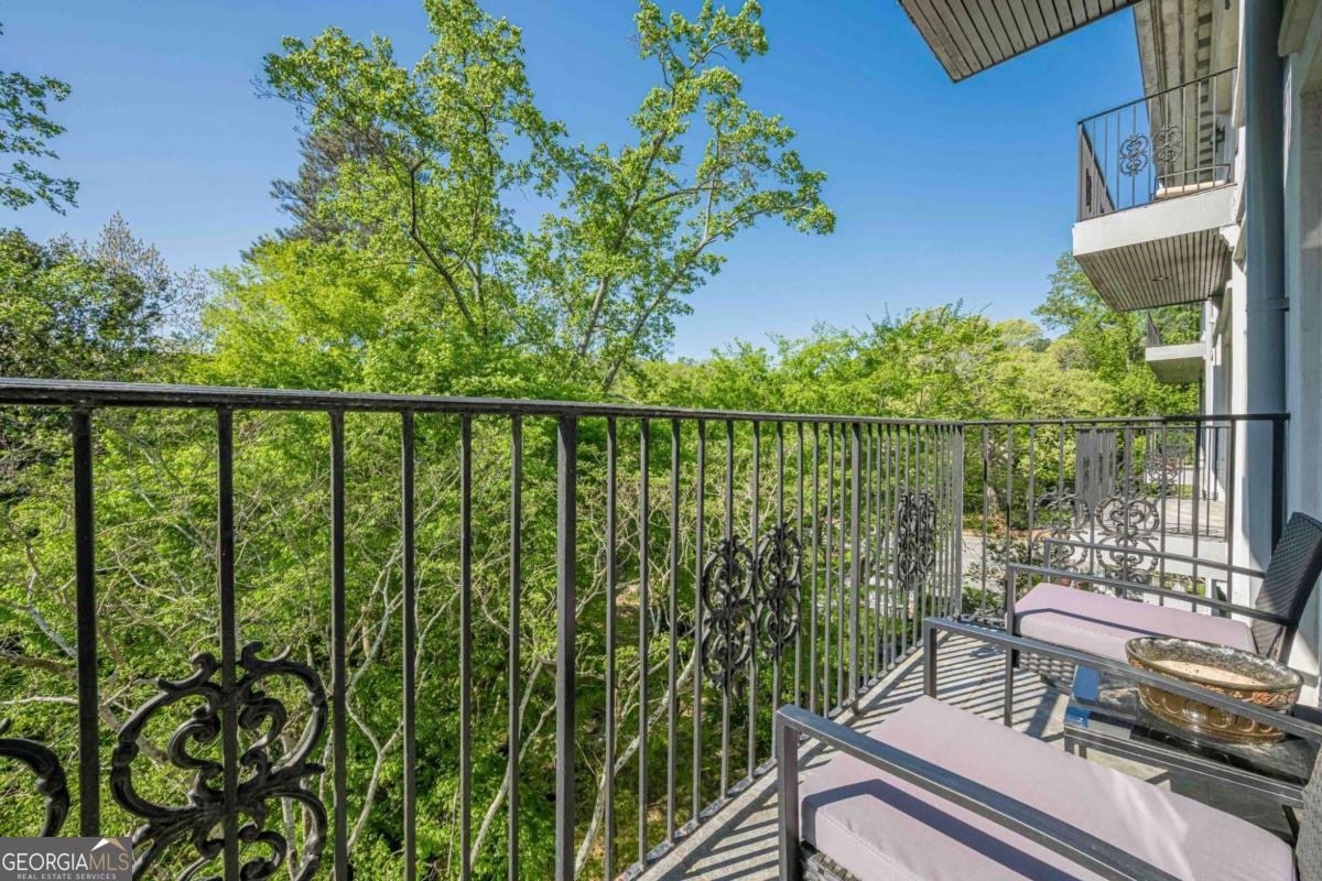 3203 Lenox Road Atlanta - 35