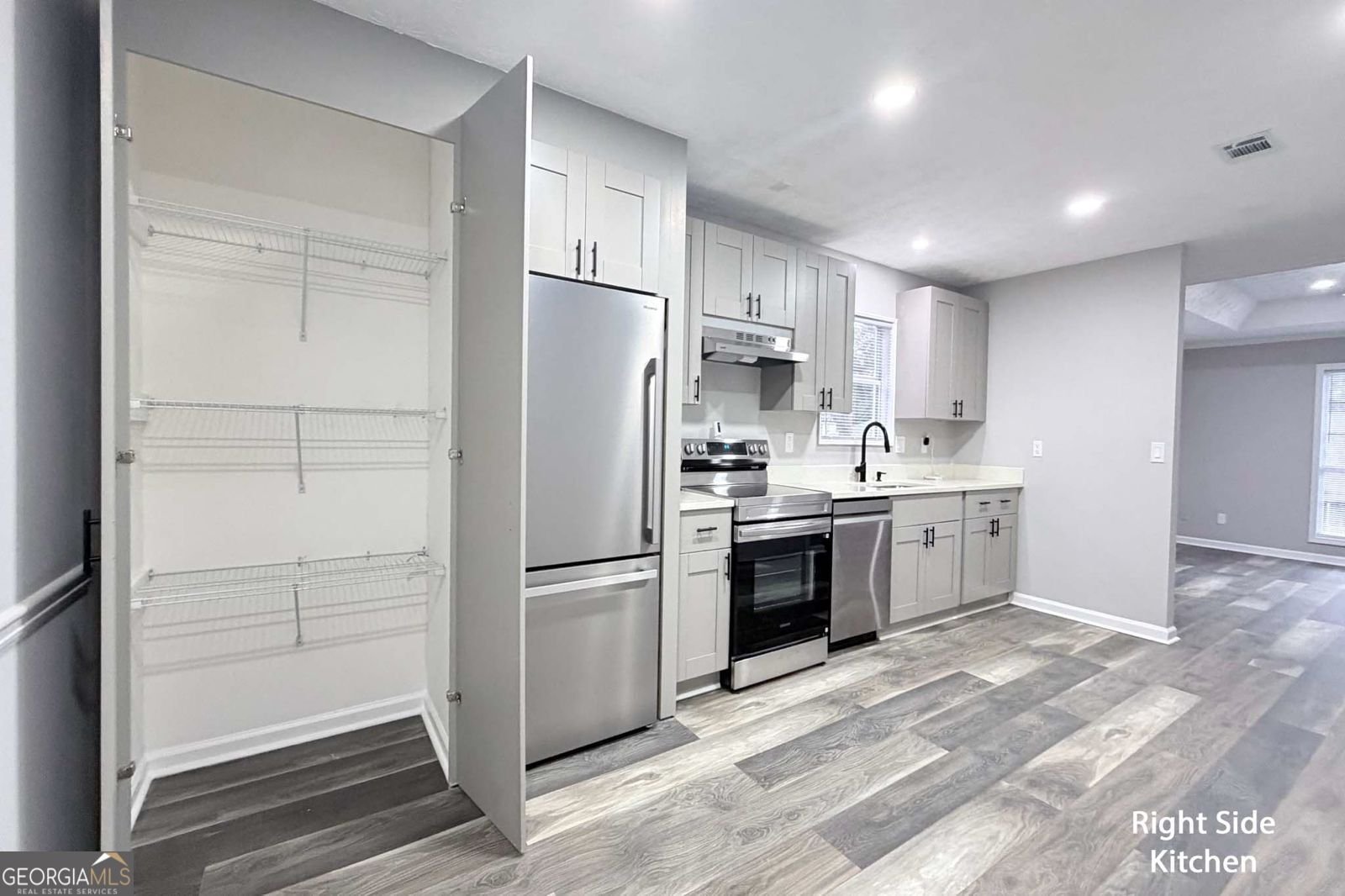 1114 Summer Brook Road Atlanta - 11