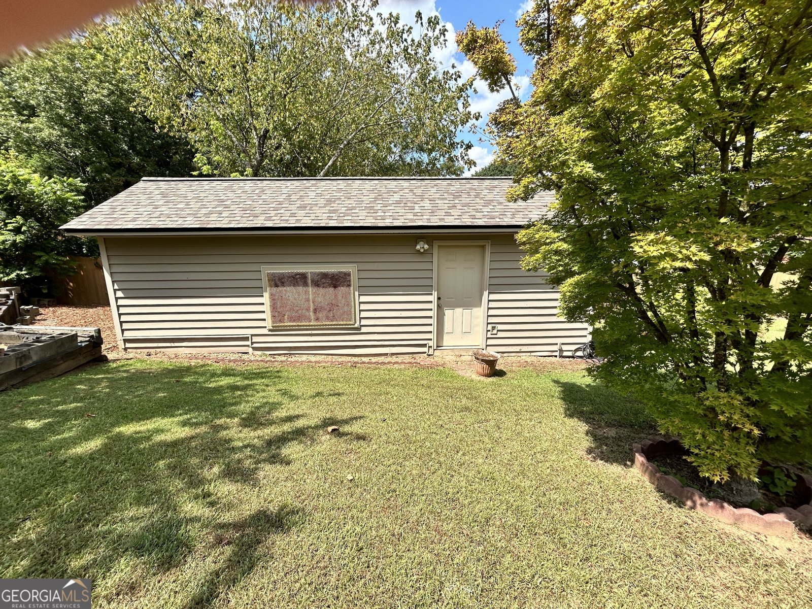 2334 Connally Drive East Point - 1
