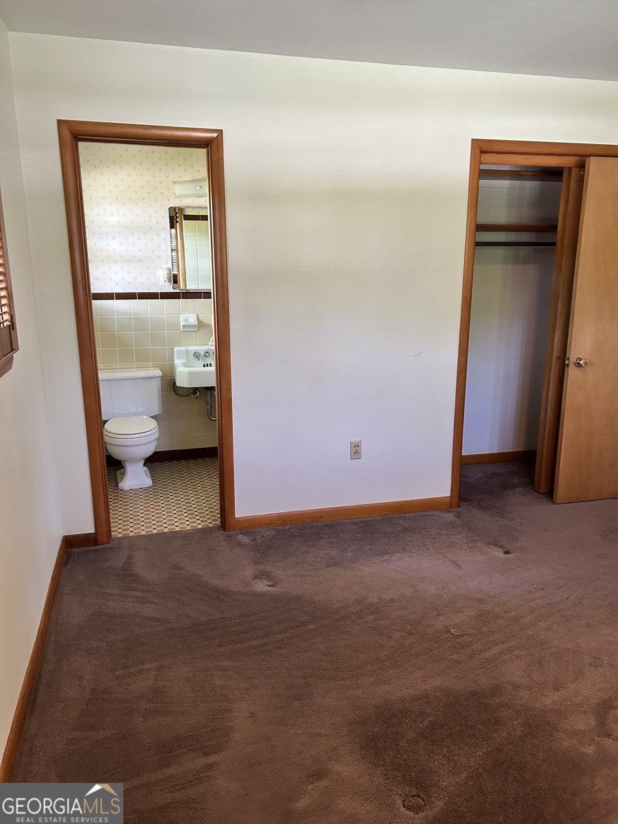 2334 Connally Drive East Point - 16
