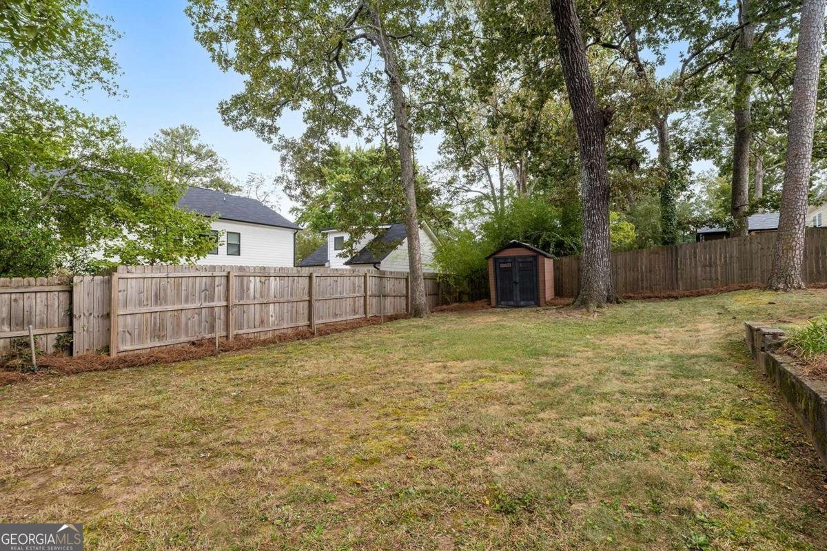 225 Martha Avenue Atlanta - 32