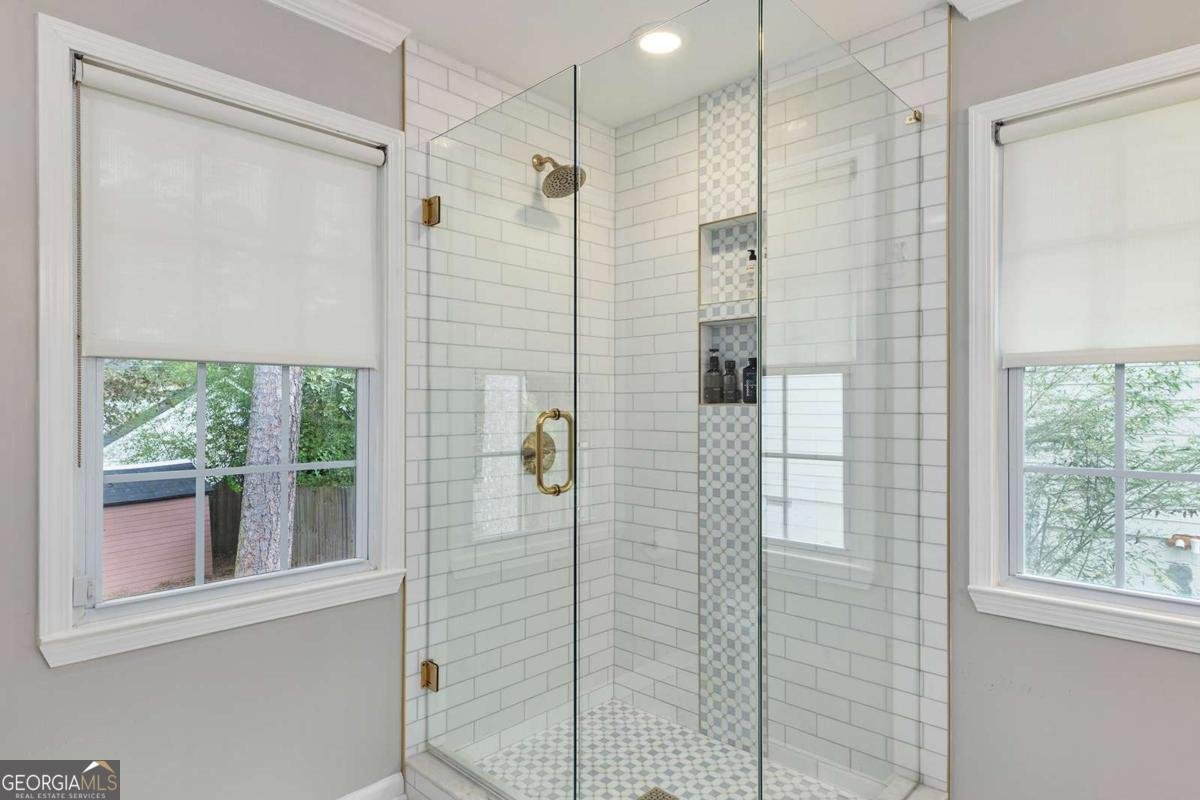 225 Martha Avenue Atlanta - 9