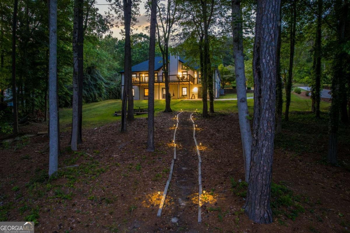 2334 FISHER Drive Loganville - 29
