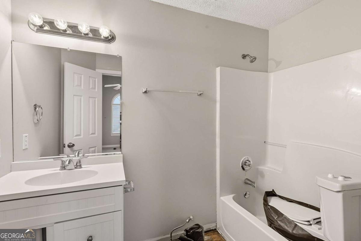 2984 Porsche Place Kennesaw - 23