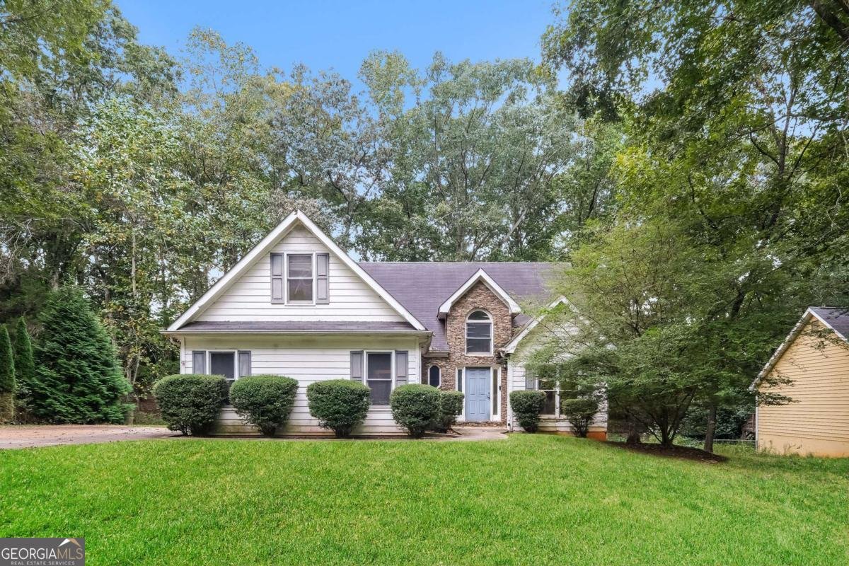 165 Bentley Place Way Covington - 1