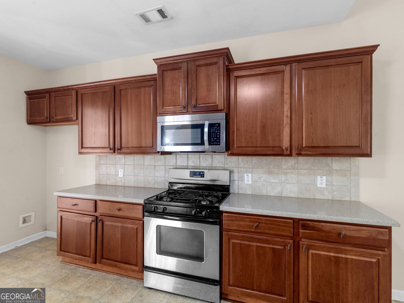 2320 McIntosh Drive Locust Grove - 24