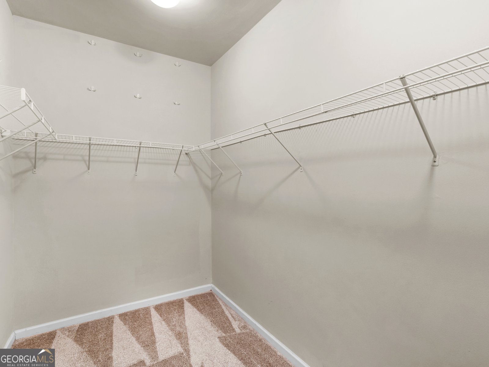 2320 McIntosh Drive Locust Grove - 37
