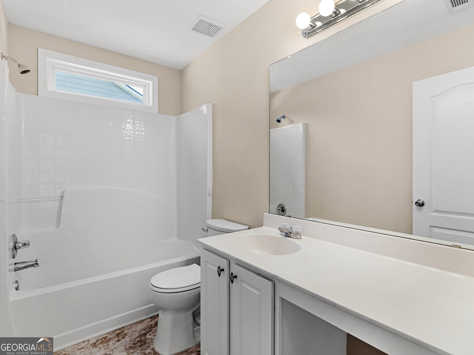2320 McIntosh Drive Locust Grove - 43