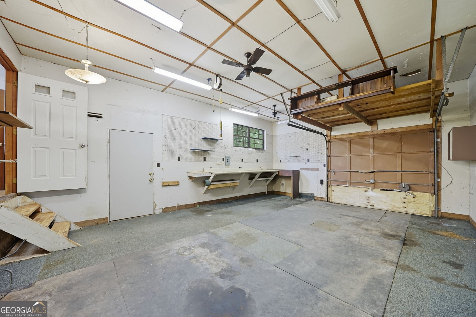 2105 Tropicana Drive Suwanee - 27