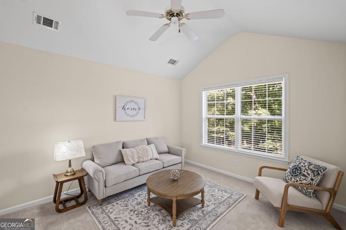 390 Sablewood Drive Milton - 11
