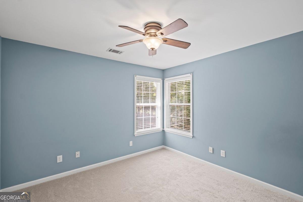 390 Sablewood Drive Milton - 16