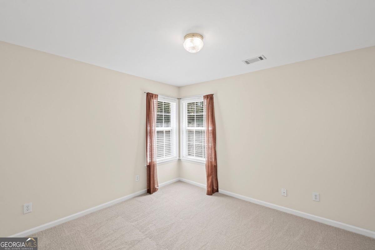 390 Sablewood Drive Milton - 17