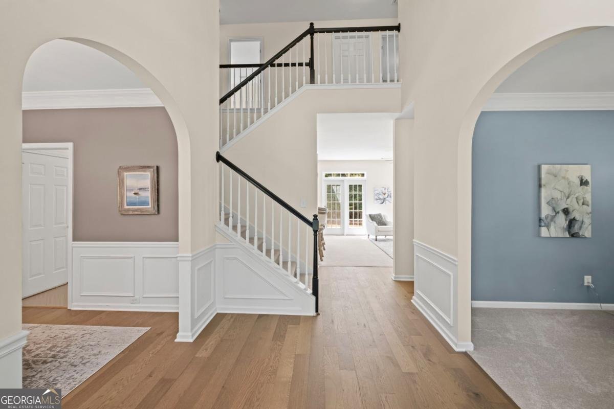 390 Sablewood Drive Milton - 2