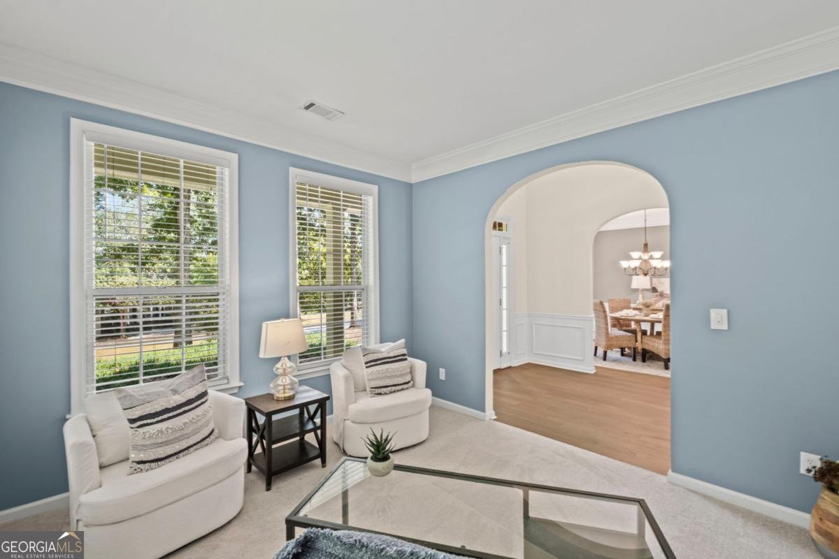 390 Sablewood Drive Milton - 3