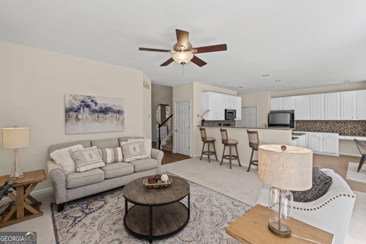 390 Sablewood Drive Milton - 7