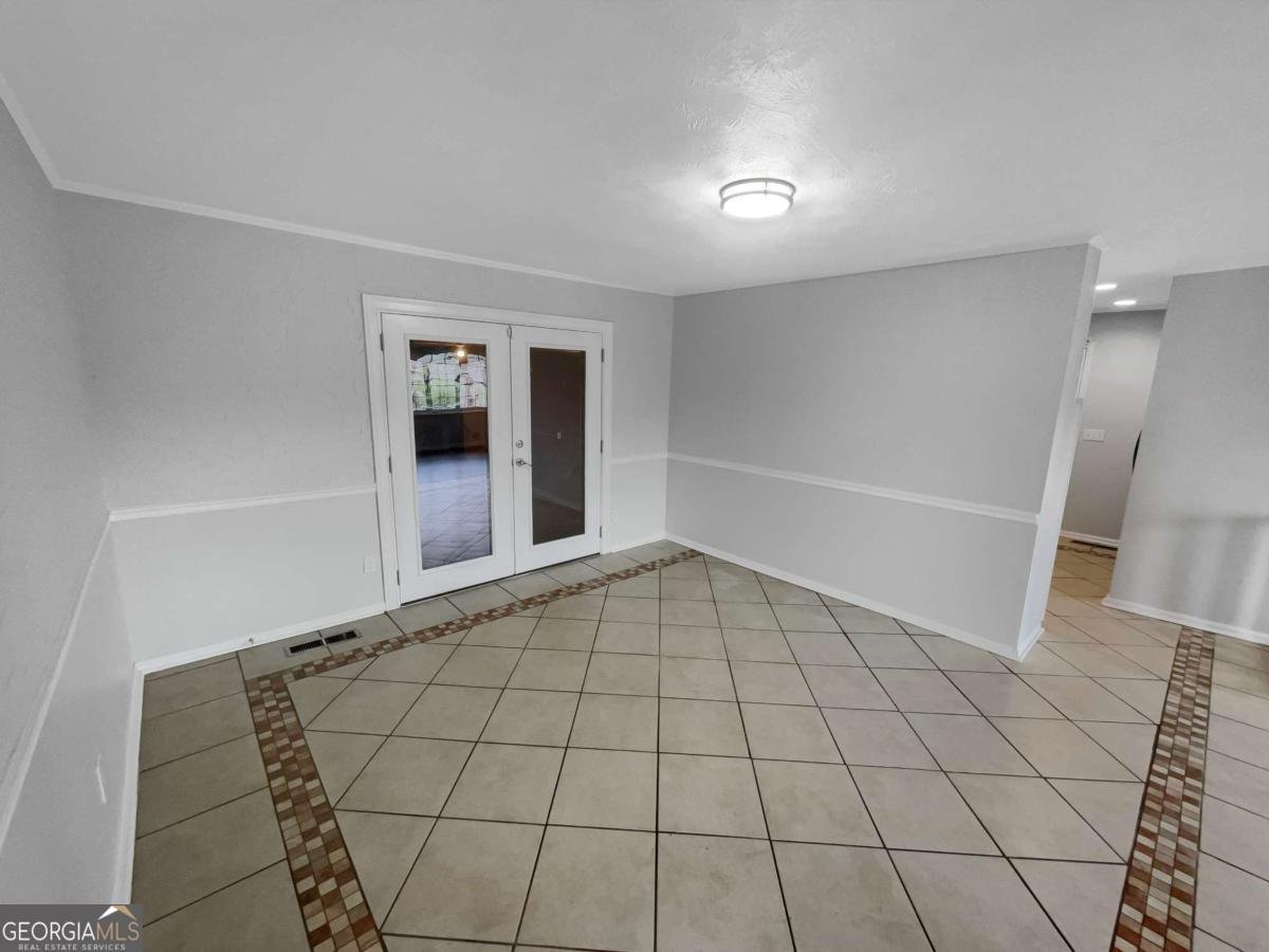 692 Suholden Circle Marietta - 13