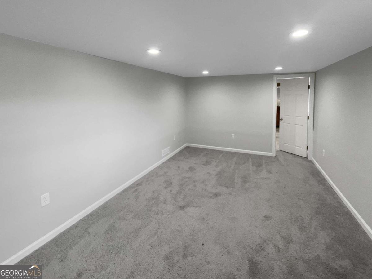 692 Suholden Circle Marietta - 14