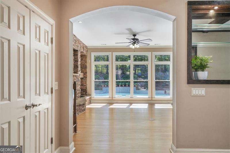 1065 Beacon Hill Crossing Alpharetta - 11