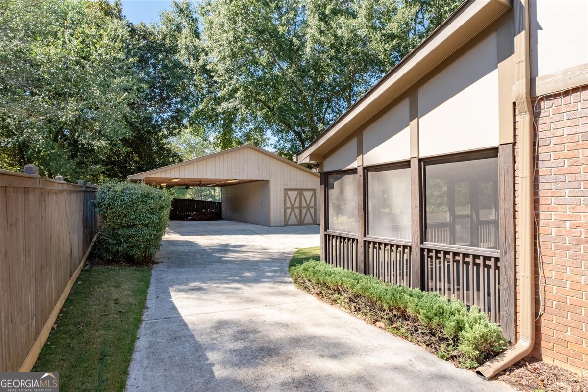 1280 Sanden Ferry Drive Decatur - 33