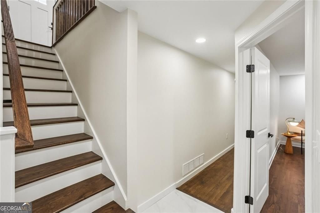 2152 Edgemore Drive Atlanta - 4