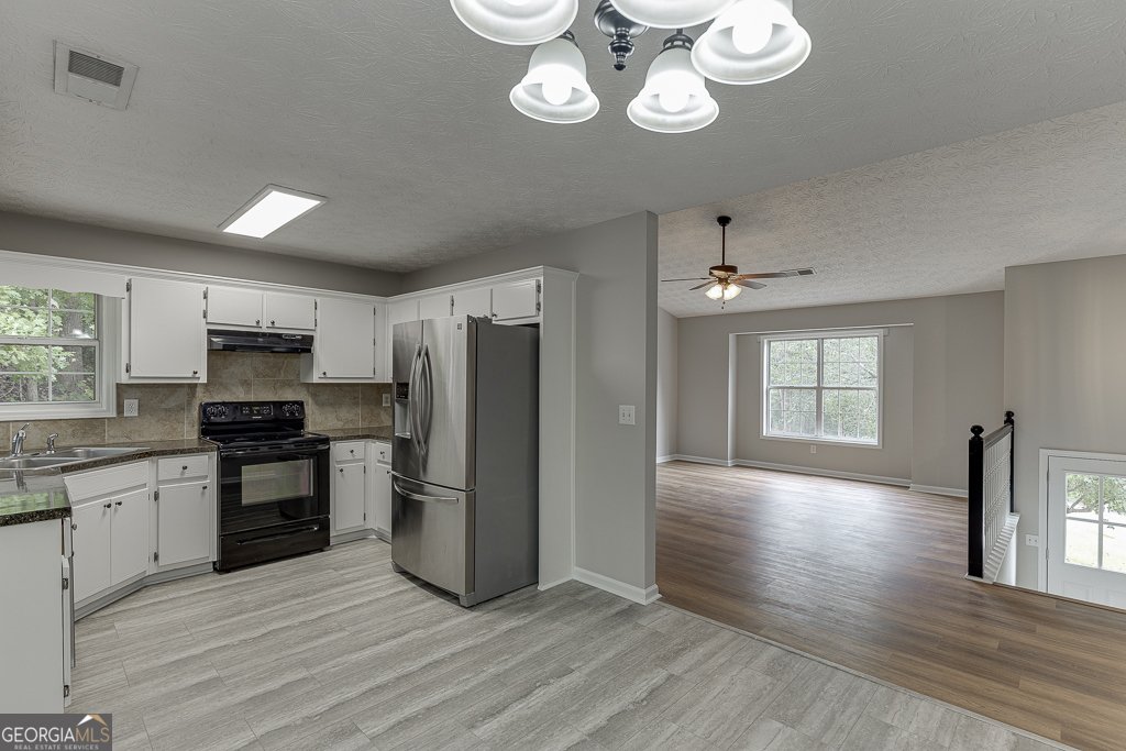 5311 Redfield Way Flowery Branch - 13