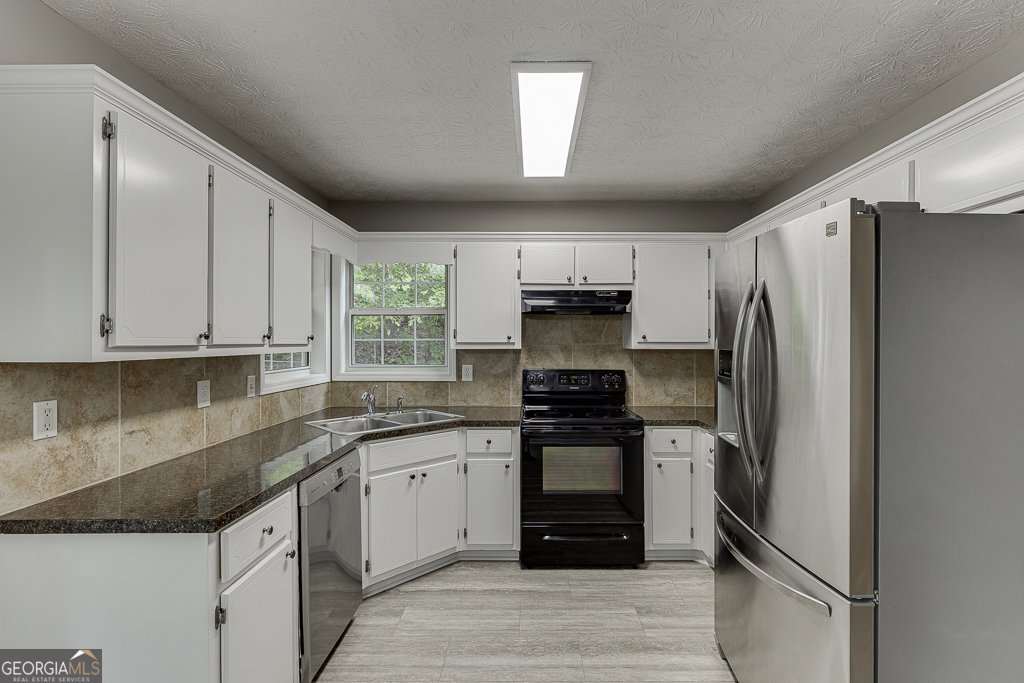 5311 Redfield Way Flowery Branch - 14