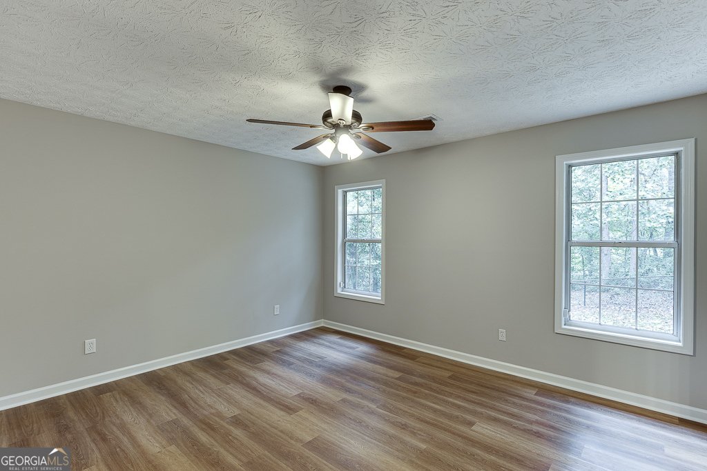 5311 Redfield Way Flowery Branch - 24