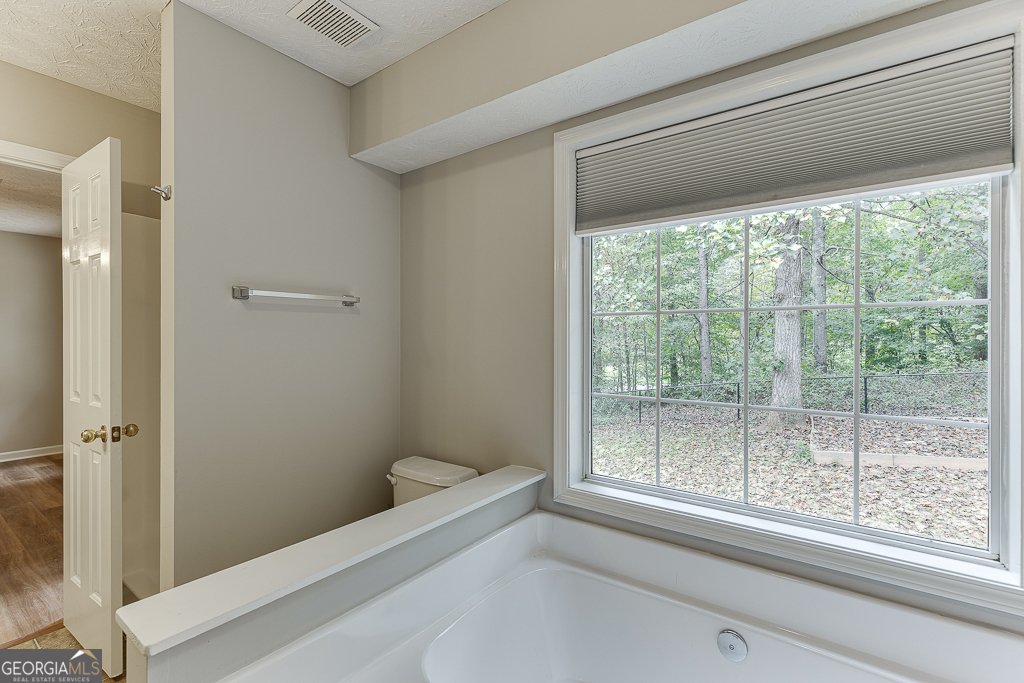 5311 Redfield Way Flowery Branch - 29