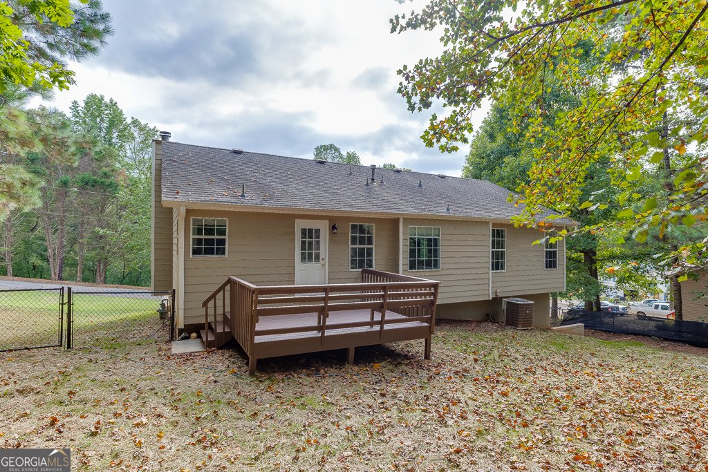 5311 Redfield Way Flowery Branch - 39