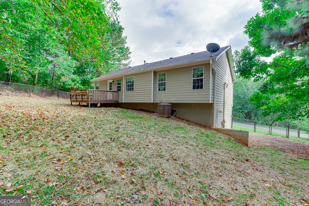 5311 Redfield Way Flowery Branch - 41