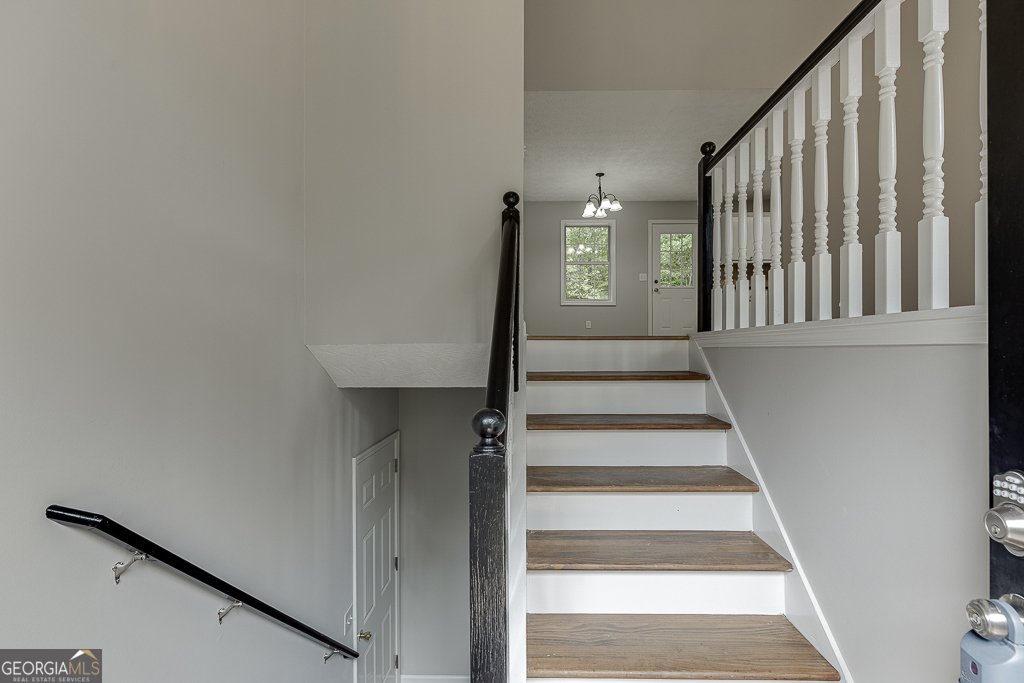 5311 Redfield Way Flowery Branch - 5