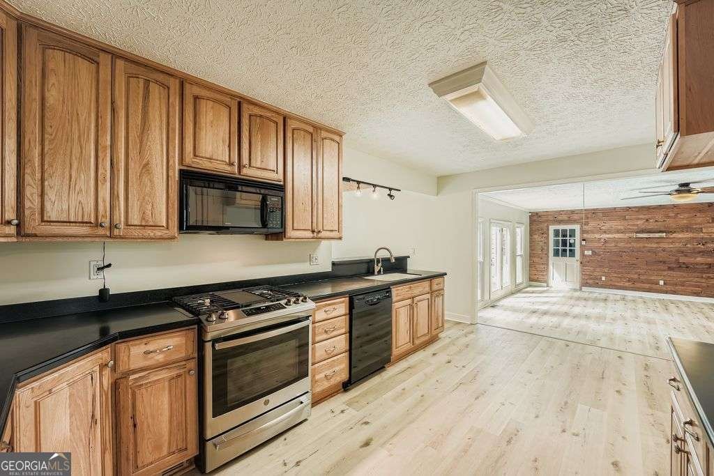 2295 Inverwood Drive Acworth - 6