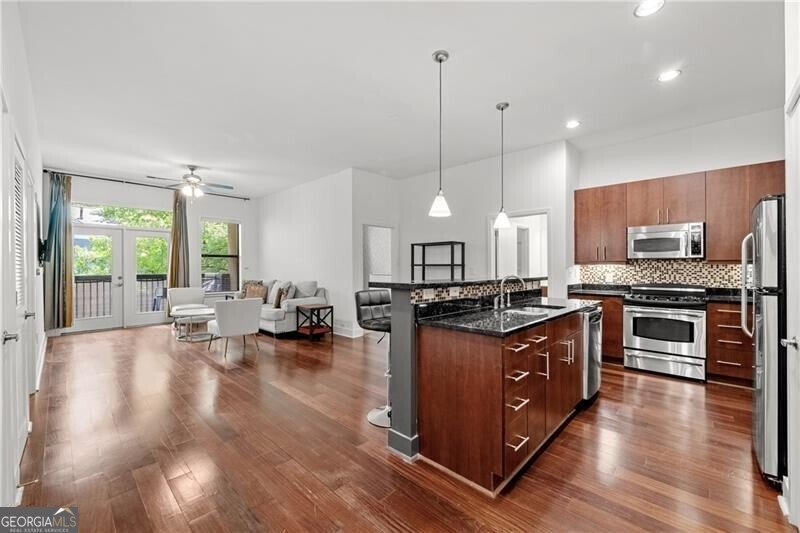 425 Chapel Street Atlanta - 1