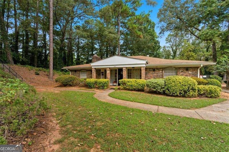 713 Garden View Drive Stone Mountain - 21