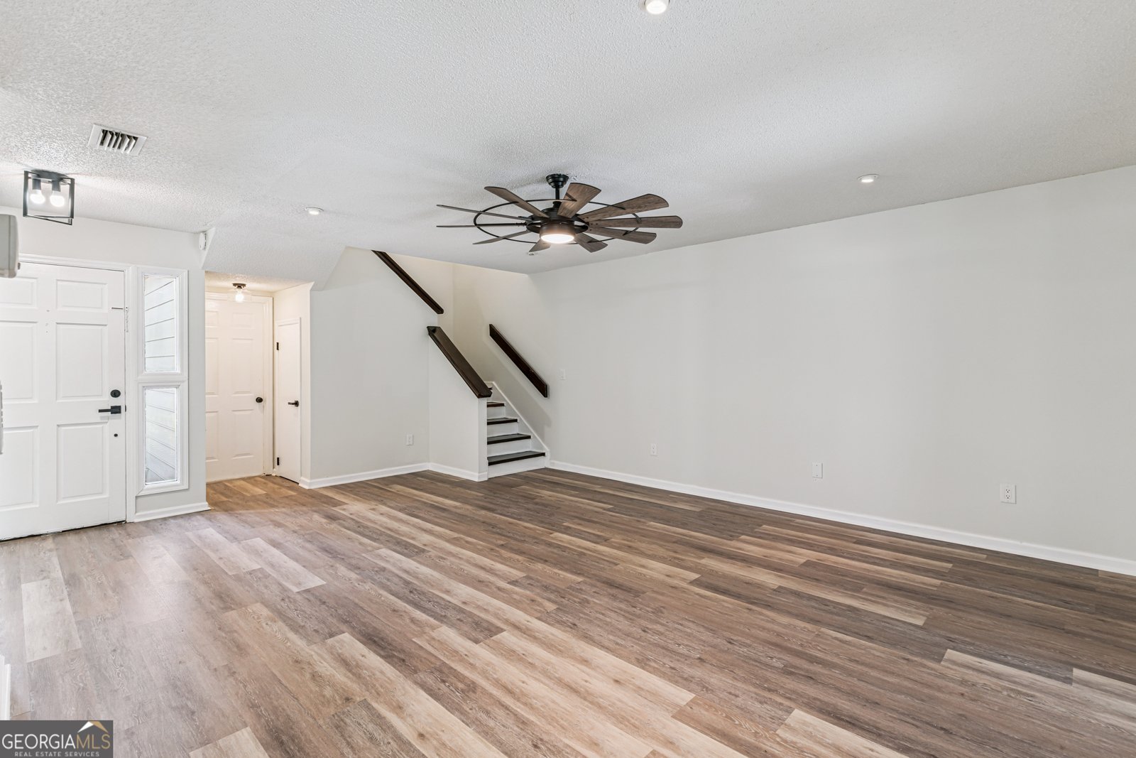 142 Hamilton Drive St. Marys - 17