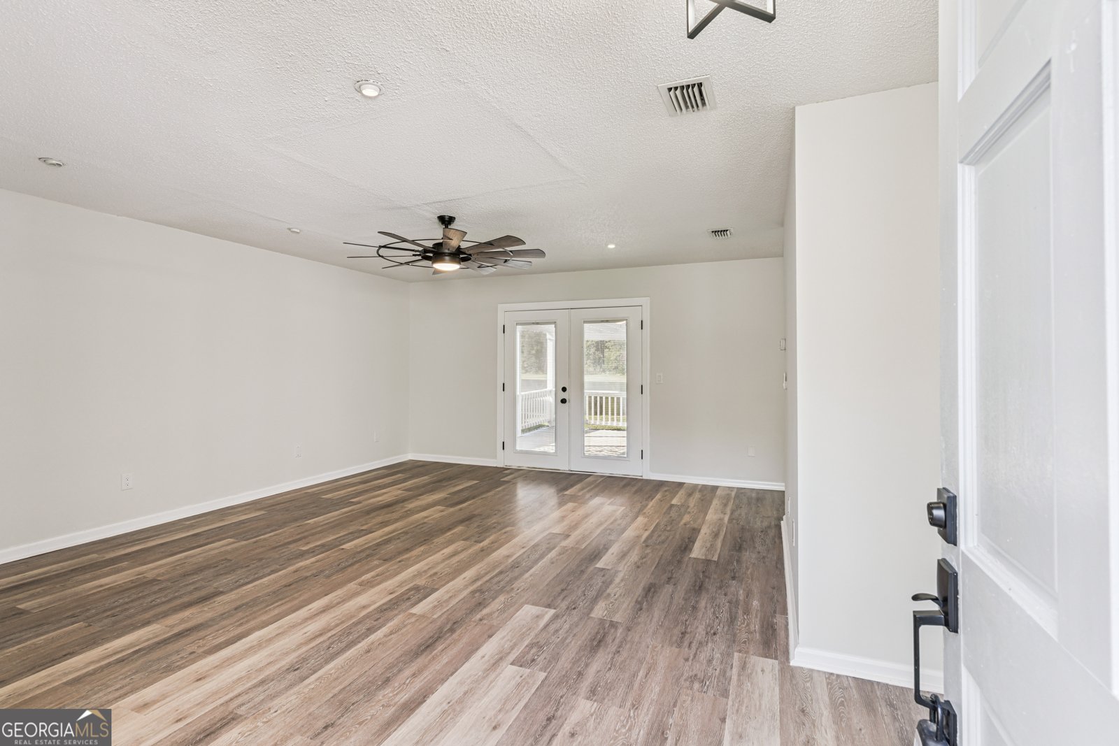 142 Hamilton Drive St. Marys - 8